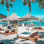 Helia Resort